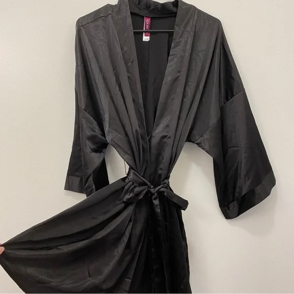 Silky “satin” robe - adore me - Picture 1 of 6